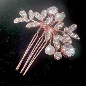 Hair Comb with Crystals and Pearls - Brand New